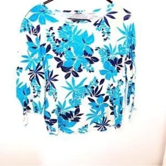 Neiman Marcus Tops - Nwot French terry style knit cropped sleeve top superior quality cotton comfort